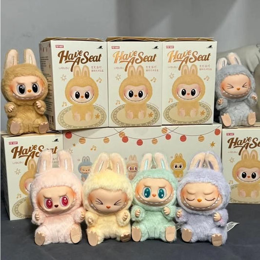 Labubu Have a Seat – دمية مفاجأة لطيفة (Blind Box) مع حلقة مفاتيح